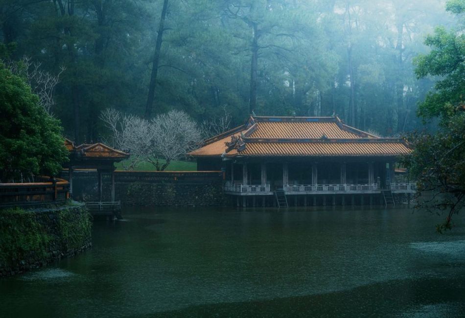 hue culture royal tomb
