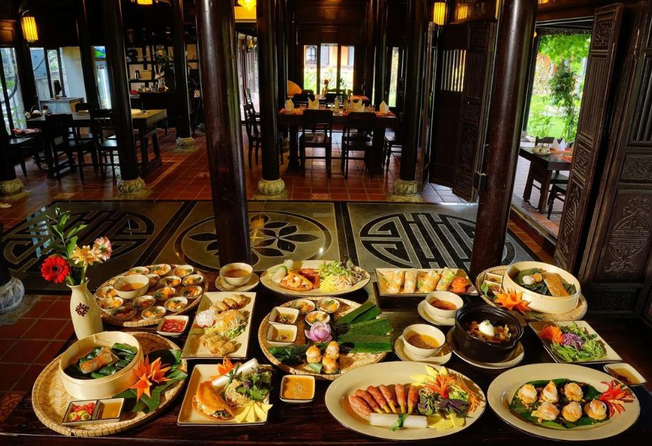 A Taste of Hue Royal Cuisine